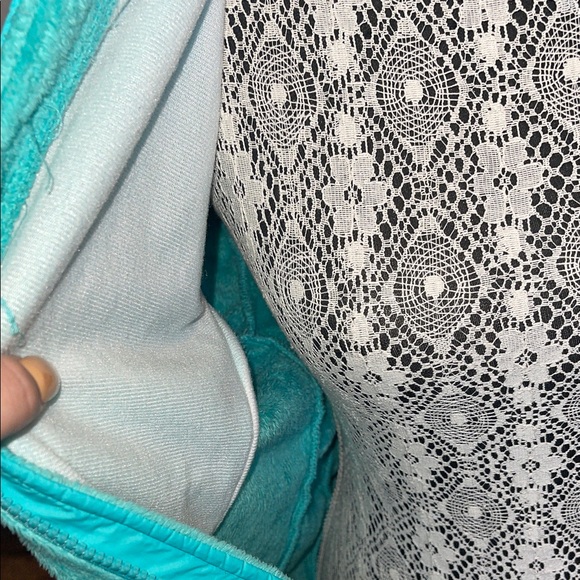 The North Face Women's Aqua Teddy Jacket - Picture 5 of 9